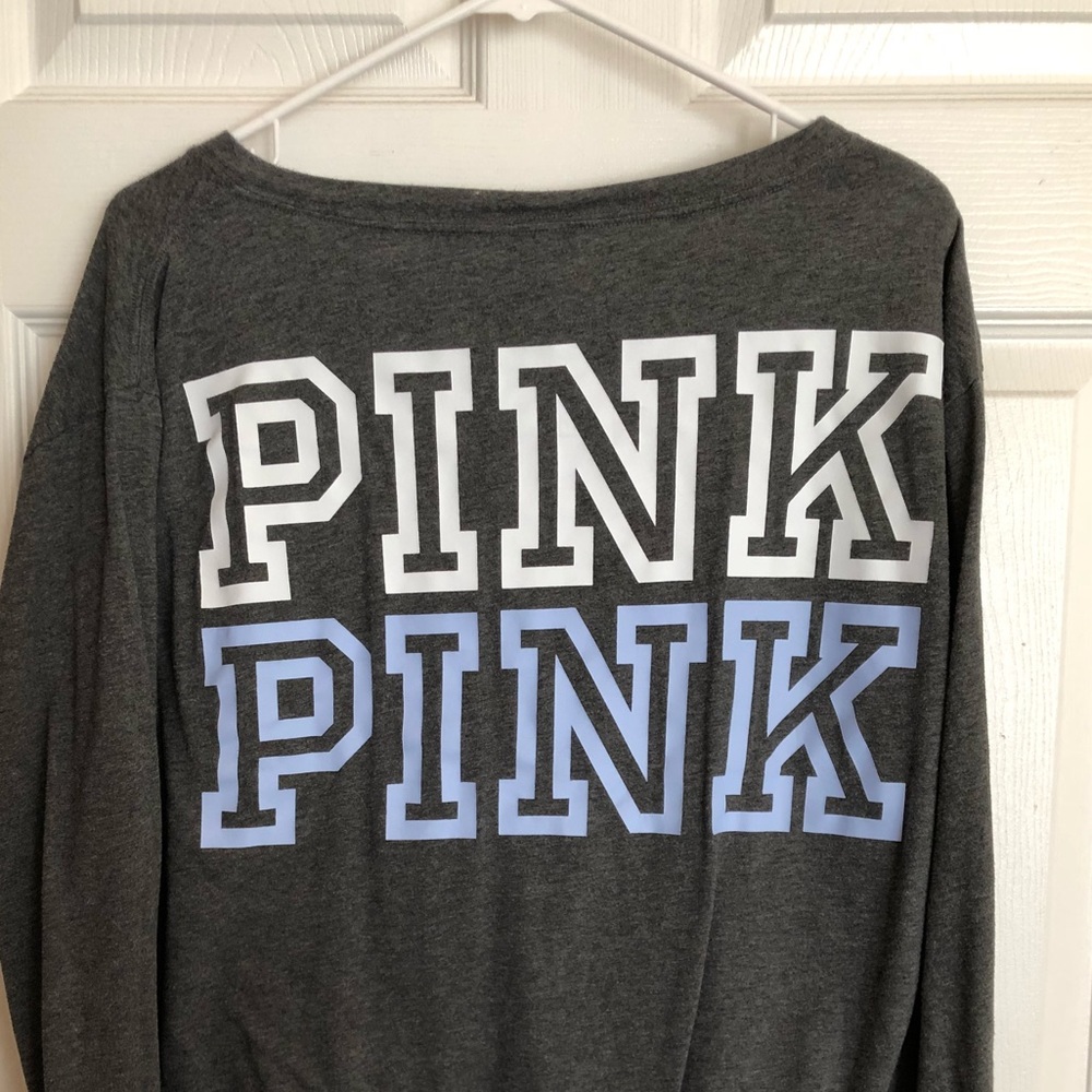 VS Pink Long sleeve v-neck tee